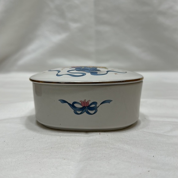 Keepsake box - Picture 3 of 7